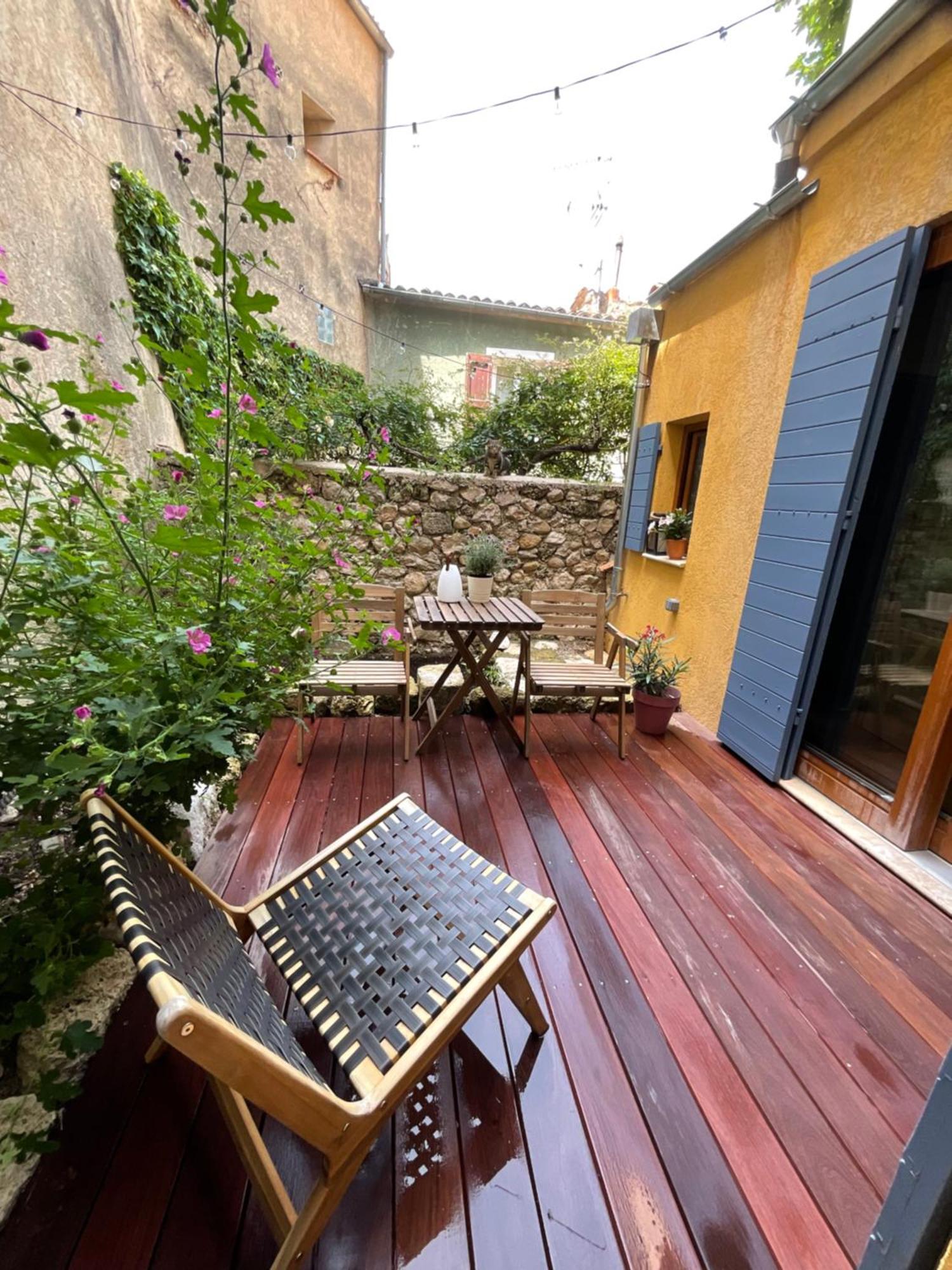 Zofia Appartements - Appartement Avec Cour Privee #1 Moustiers-Sainte-Marie Exterior foto