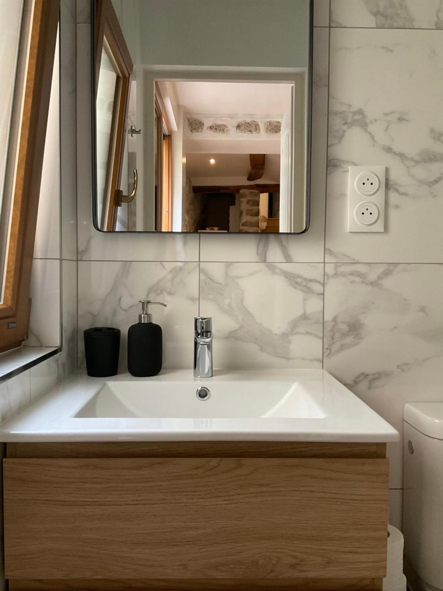 Zofia Appartements - Appartement Avec Cour Privee #1 Moustiers-Sainte-Marie Exterior foto